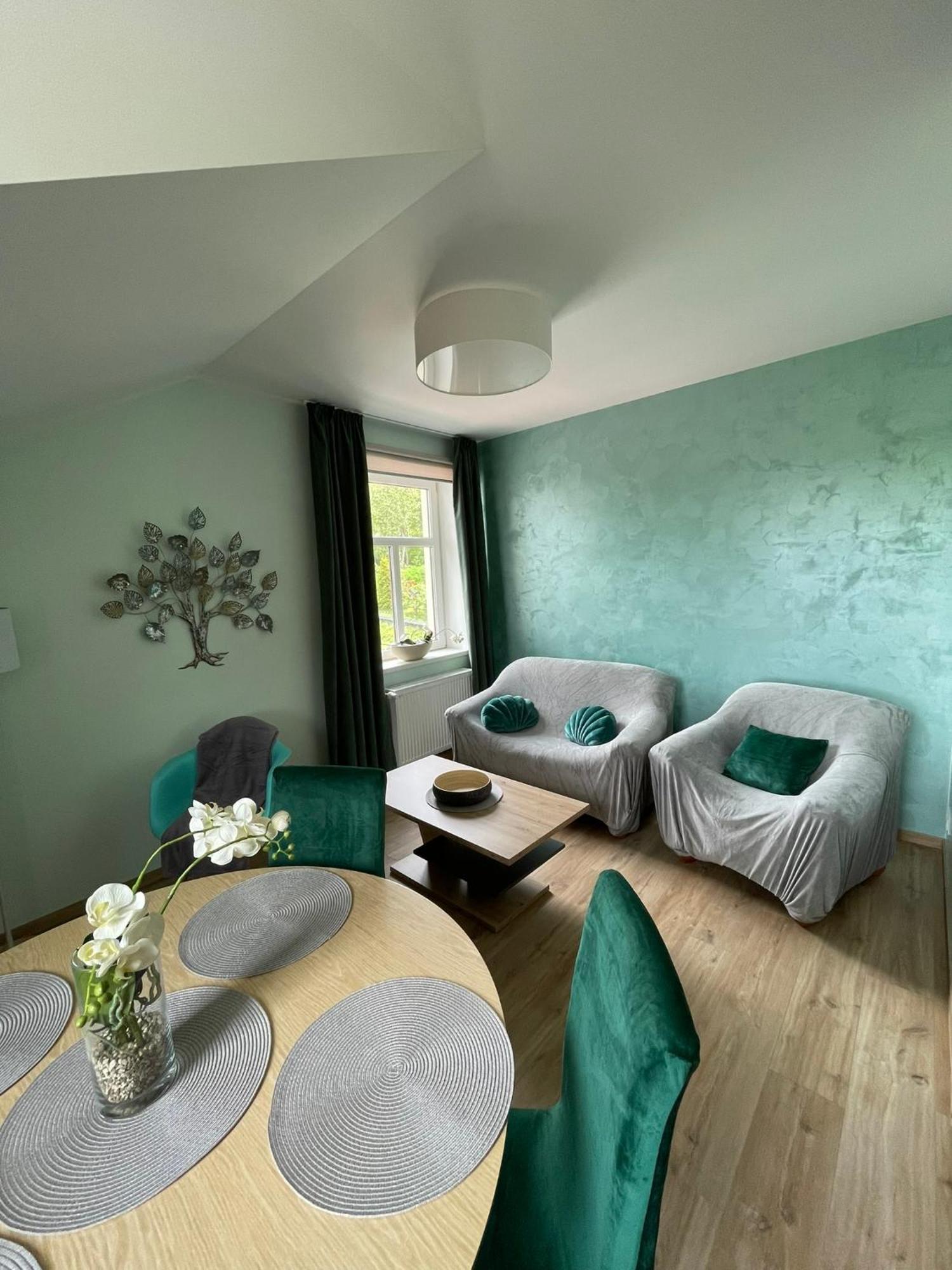 Apartmany Jasmin 리베레츠 외부 사진