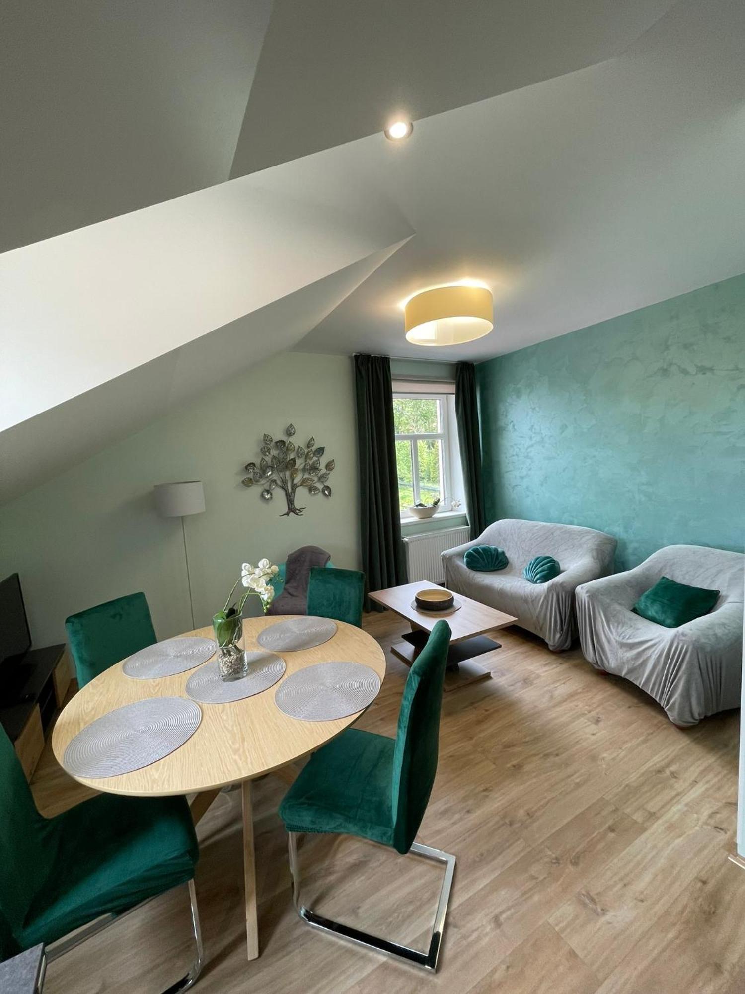 Apartmany Jasmin 리베레츠 외부 사진
