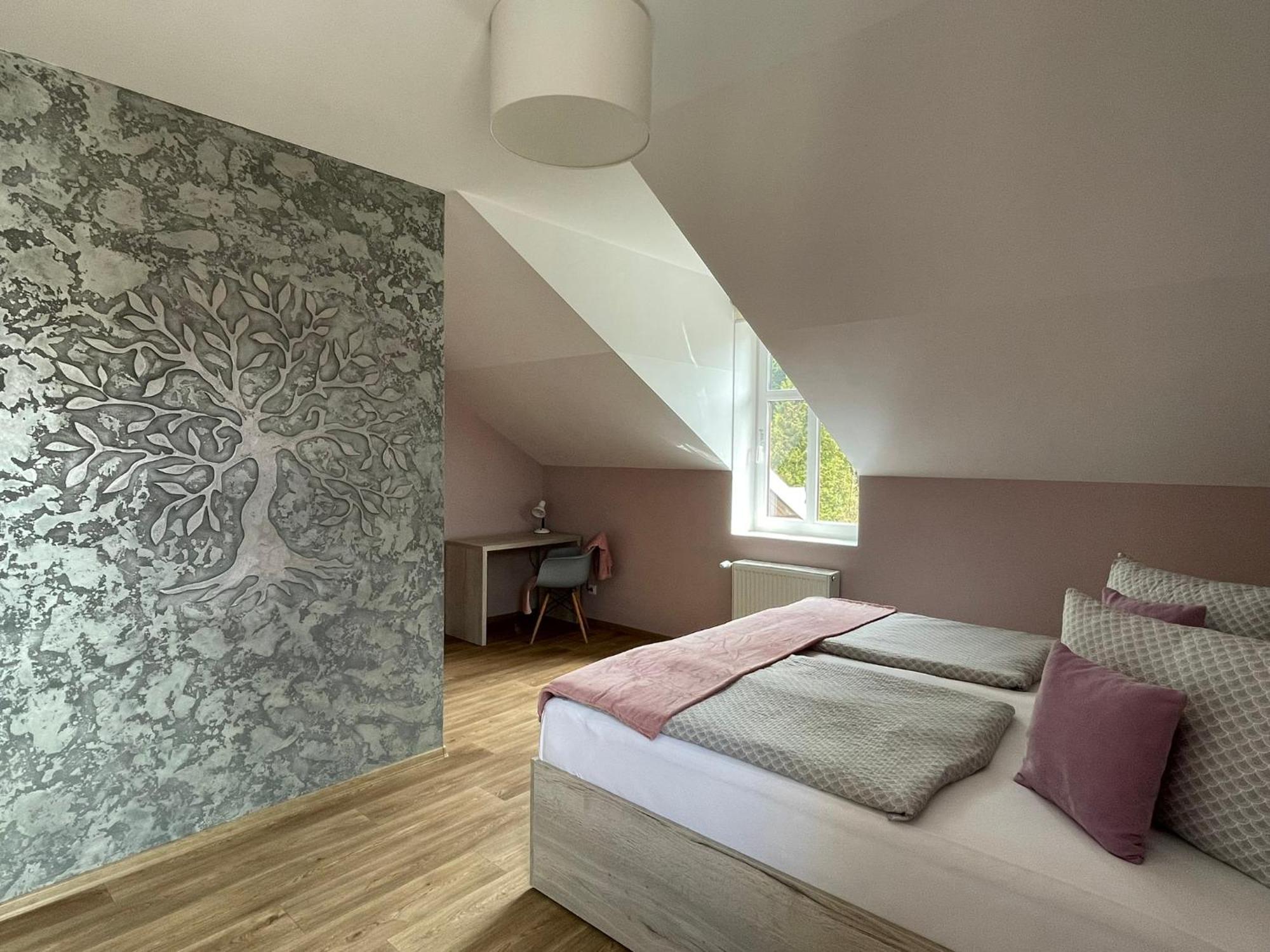 Apartmany Jasmin 리베레츠 외부 사진
